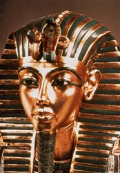 The gold mask, from the Treasure of Tutankhamun (c.1370-52 BC) c.1340 BC